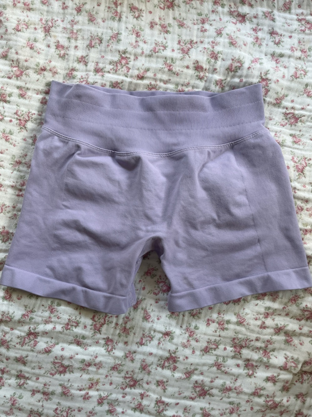 Light Purple Women’s High-Waist Athletic Shorts. No tag